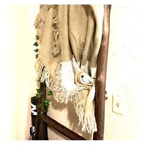 Mark and Graham very thin throw